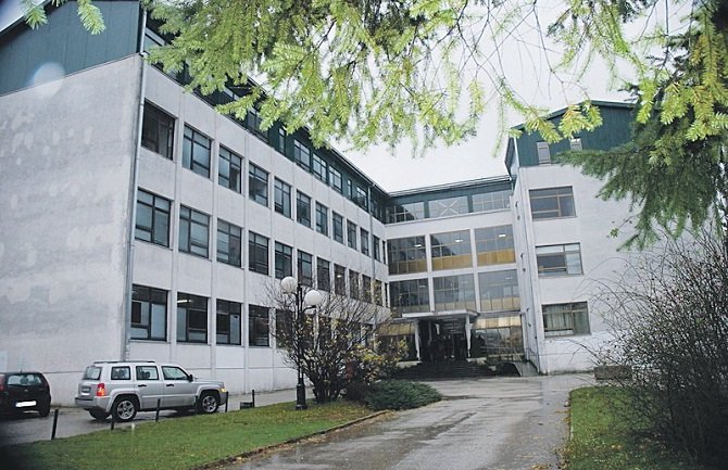 Riješiti probleme studenata Filozofskog fakulteta