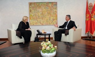 Podići profesionalne standarde u medijima