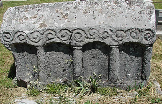 Nekropole sa stećcima iz  CG, BiH, Hrvatske, Srbije nominovane na listu svjetske baštine UNESCO-a