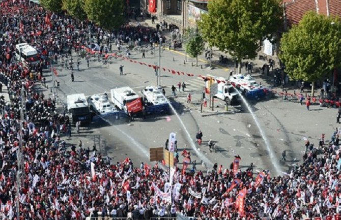 Protesti u Ankari: Sukobi između policije i demonstranata