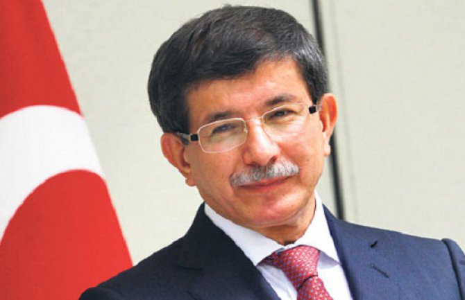 Davutoglu od sjutra u dvodnevnoj posjeti Makedoniji