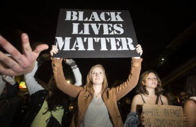 Protest u Berkliju, najmanje dvoje ljudi uhapšeno