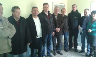 Težak položaj radnika,  neophodno je država da pomogne