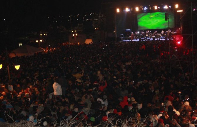 BD: Novu 2015. dočekali uz Gorana Bregovića i Alena Islamovića(FOTO)