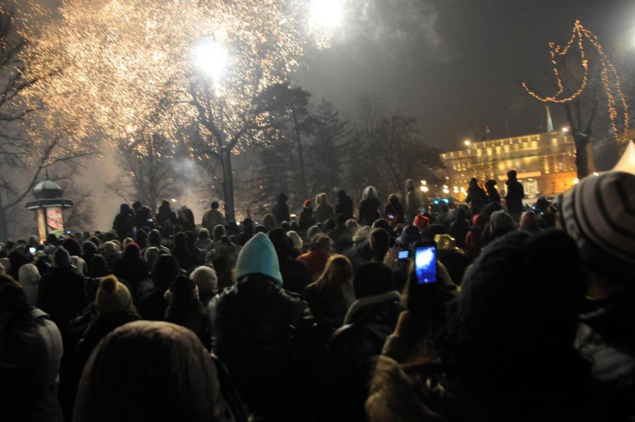 aapicture201501014181020web