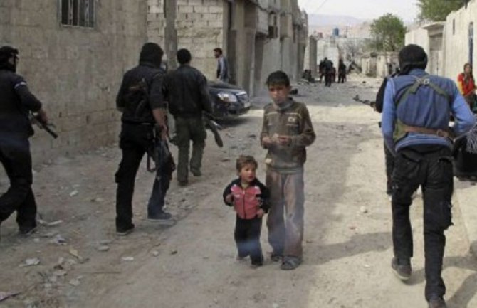 Najmanje 70 mrtvih u napadu kod Damaska