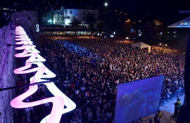 Crnu Goru posjetilo 37.000 turista