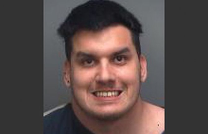 Majci odsjekao glavu tokom novogodišnje večeri