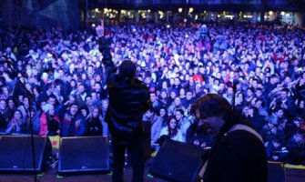 Budvu za praznike čuvalo 90 policajaca