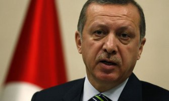 Erdogan zaprijetio je da će Evropu preplaviti migrantima