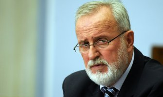 Realan ulazak četvrtog operatera