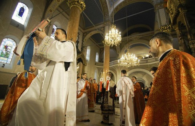 Episkop Grigorije služio božićnu liturgiju u Sarajevu: Naš praznik podijelimo sa našim komšijama