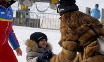 Severina na zimovanju sa sinom