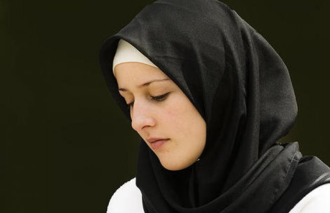 Bar: Profesori se zbog hidžaba obratili Ustavnom sudu
