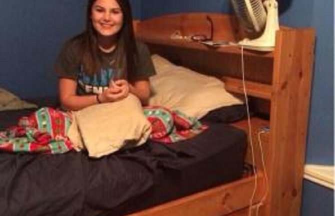 Sa ovom fotografijom je muž dobio razvod na sudu!