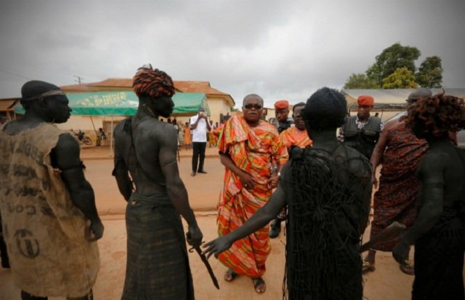 Obalu Slonovače potresa serija otmica djece i ritualnih ubistava