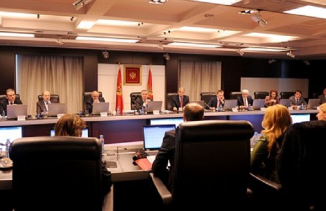 Primarni cilj ekonomske politike  otvaranje novih radnih mjesta