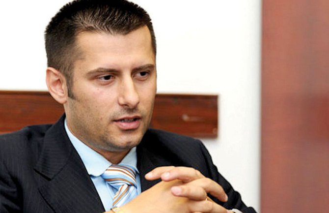 Interpol će kontrolisati goste hotela u Crnoj Gori