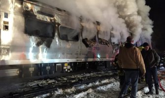 Njujork:  U sudaru voza i automobila sedam mrtvih, 12 povrijeđenih