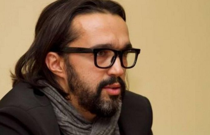 Ivanović uputio pismo Đukanoviću: Za vas je normalno da je samohrana majka dvoje djece sada na ulici?