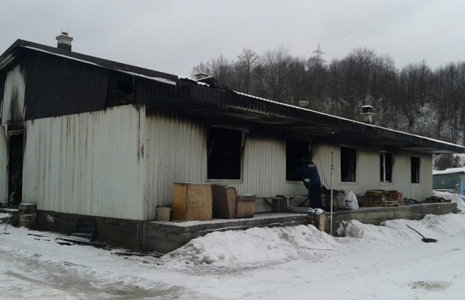 Mojkovac: Izgorjela baraka, potrebna pomoć