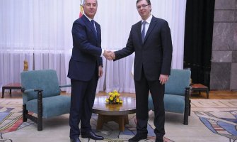 Đukanović čestitao Vučiću Dan državnosti