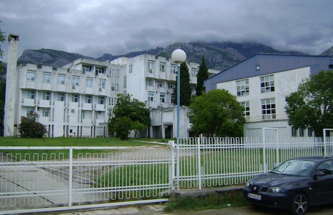 Pacijenti bježe iz barske bolnice