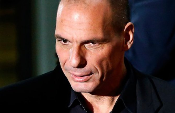 Varufakis: Ne prihvatamo izlazak iz eurozone, ako treba idemo i na sud