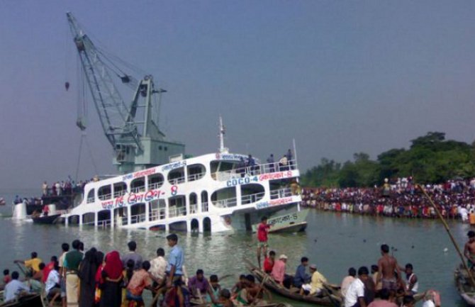 Porastao broj žrtava na 70