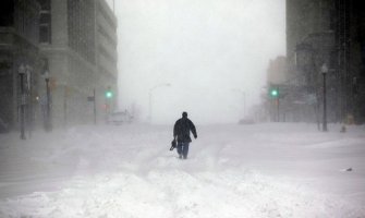 Zbog snijega otkazano hiljadu letova sa aerodroma u Dalasu