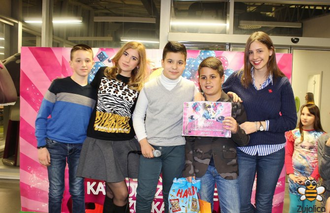 Petar Bulatovic pobjednik trećeg ''Karaoka Zujaoka''