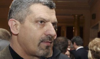 Šeki Radončić tuži  Pejovića, Sadikovića, Vijesti