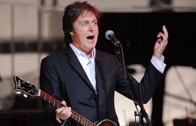 Pol Makartni na svjetskoj turneji