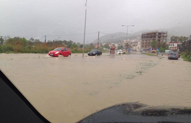 Saniraju posljedice nevremena