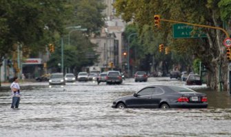 Argentina: U poplavama 12 poginulih, hiljade evakuisanih 