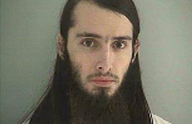 Kristofer Li Kornel: Htio sam Obami da pucam u glavu, a onda bih krenuo dalje