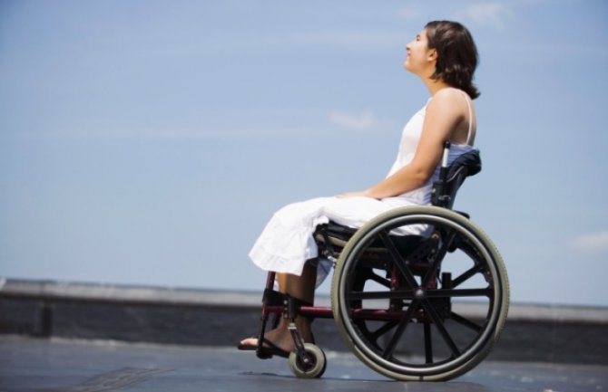 Žena s invaliditetom uopšte nema u pojedinim profesijama 