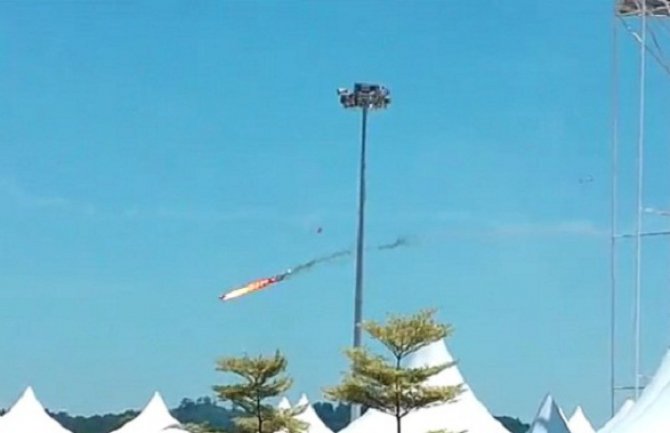 Nevjerovatna nesreća na aeromitingu u Maleziji (Video)