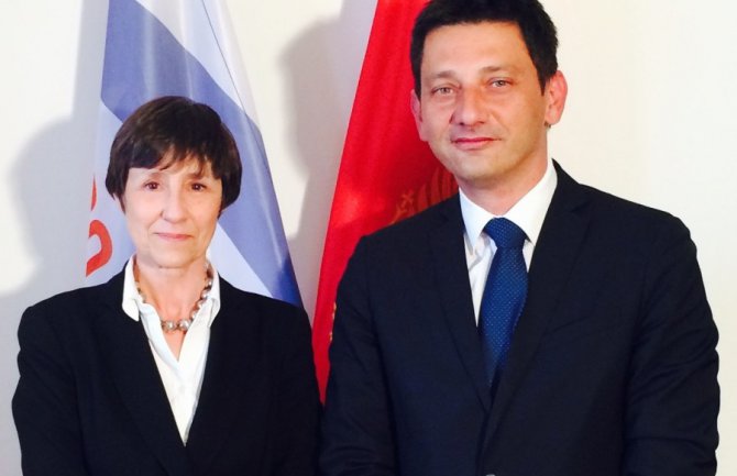 Pajović se sastao sa ambasadorkom Francuske Veronik Brimo