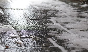 Na sjeveru moguća poledica