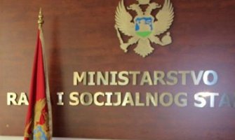 Majke starije od 65 godina imaju pravo na naknadu