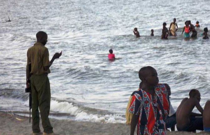 Nakon nesreće broda iz jezera Turkana izvučeno 14 tijela
