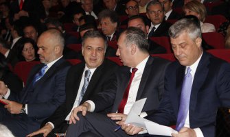 Edi Rama i Hašim Tači proglašeni počasnim građanima Ulcinja