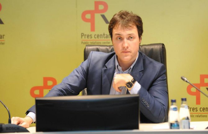 Milačić: Ueharino miješanje u unutrašnje stvari Crne Gore je skandalozno