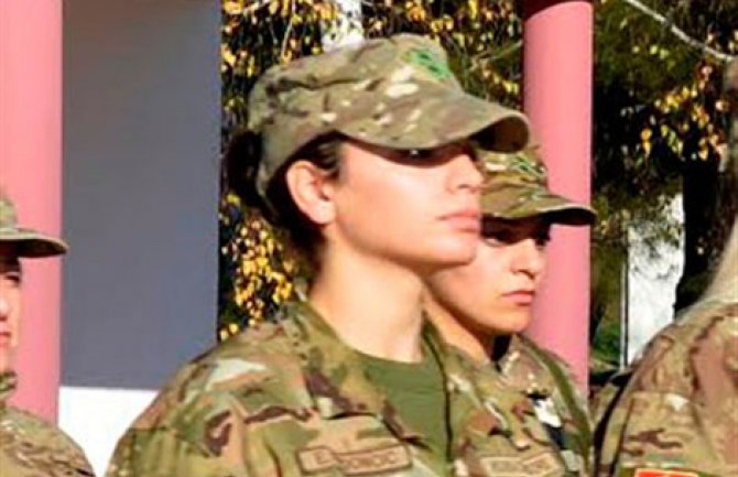 U Vojsci Crne Gore 66 žena 