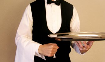 Turistički poslenici i ugostitelji među prioritetnim grupama za vakcinaciju