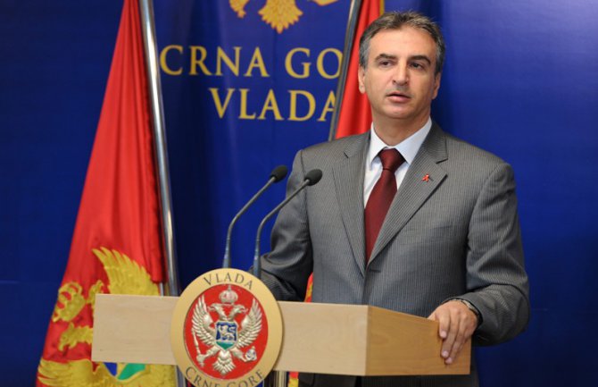 Neispravno 11,5%  namirnica analiziranih u 2014.