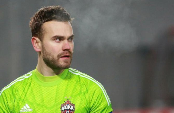 Poziv Akinfejevu da ljetuje u najljepšem hotelu  