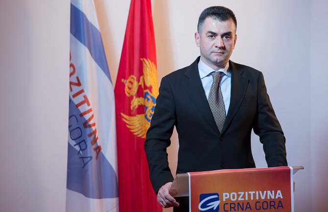  Srđa Popović novi generalni sekretar Pozitivne Crne Gore