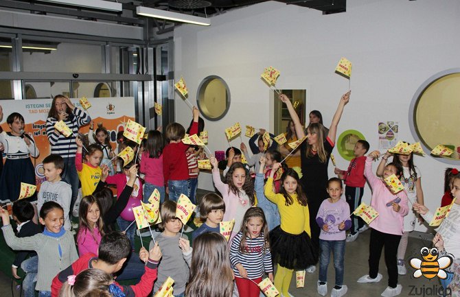 Održana promocija knjige  „Istegni se , protegni se, tad mozak bolje radi“